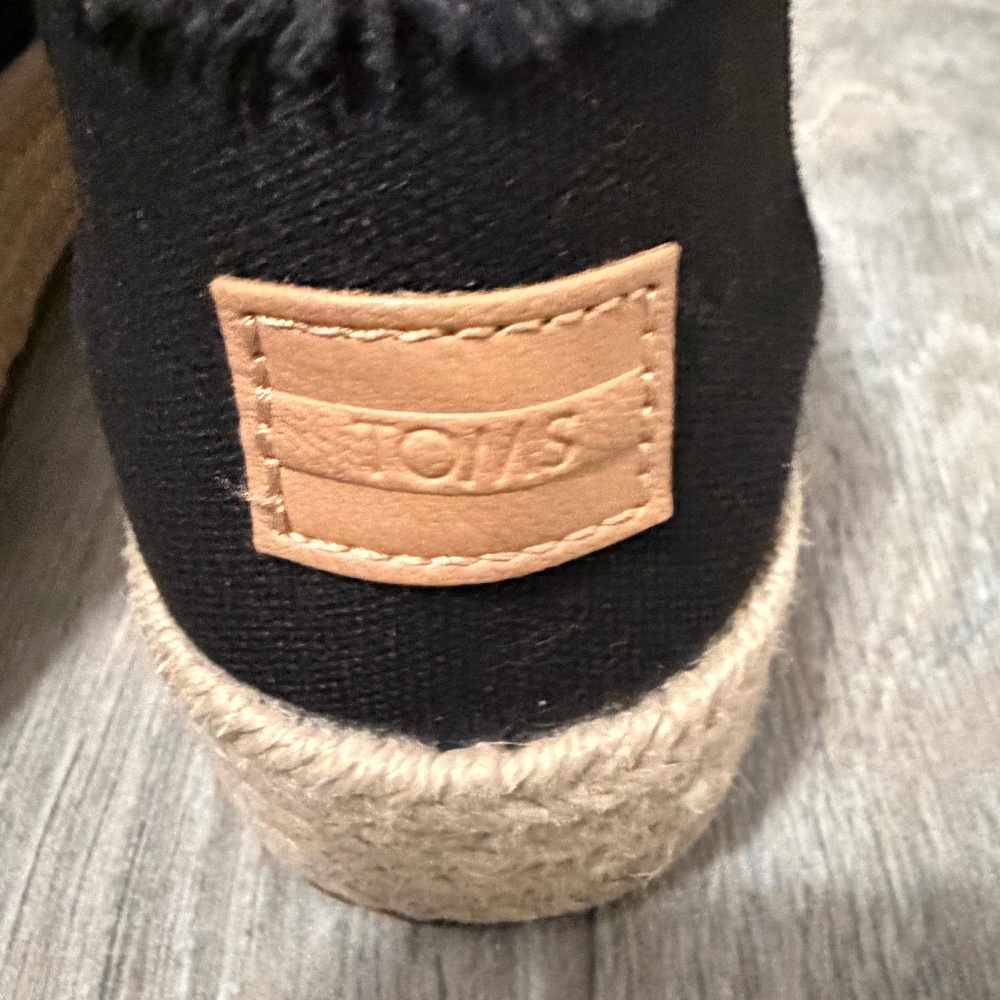 Women's TOMS Valencia Platform Espadrille - Black - 6 - Picture 11 of 12